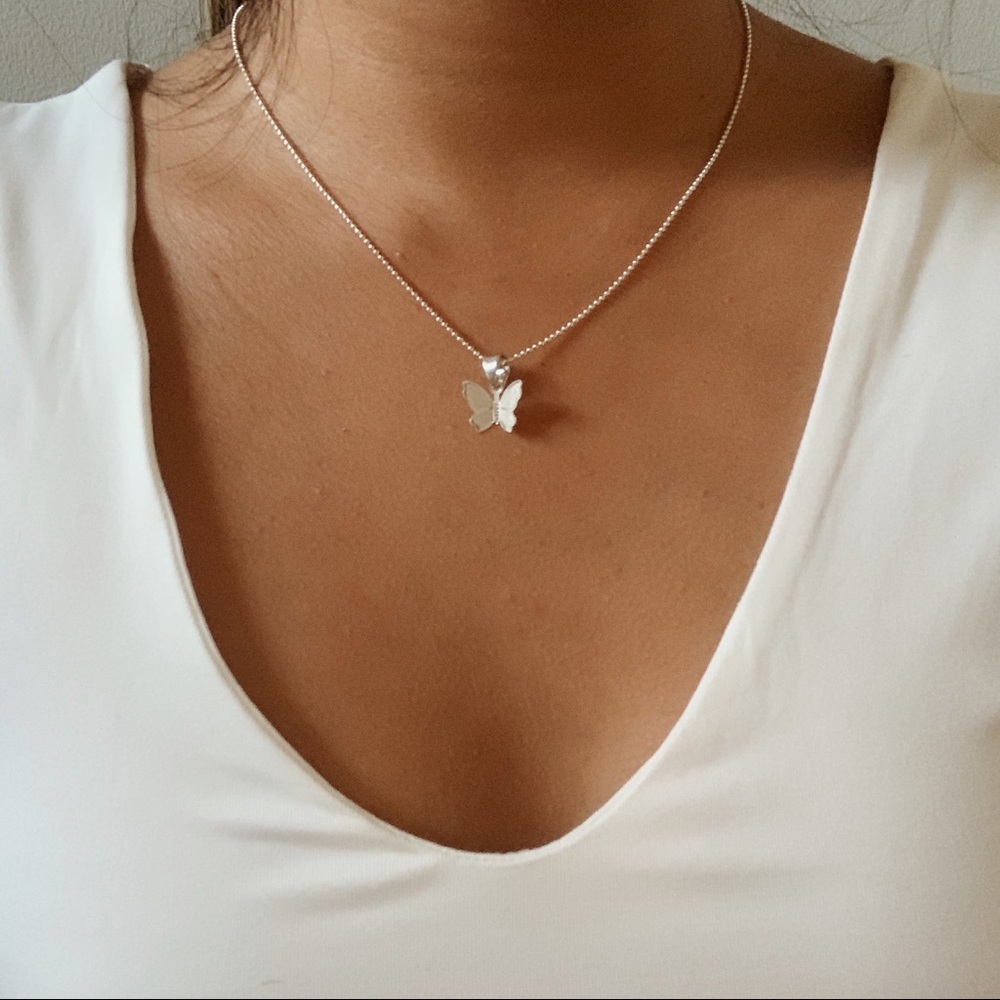 r e s t o c k e d | silver butterfly necklace✨ - Picture 3 of 10